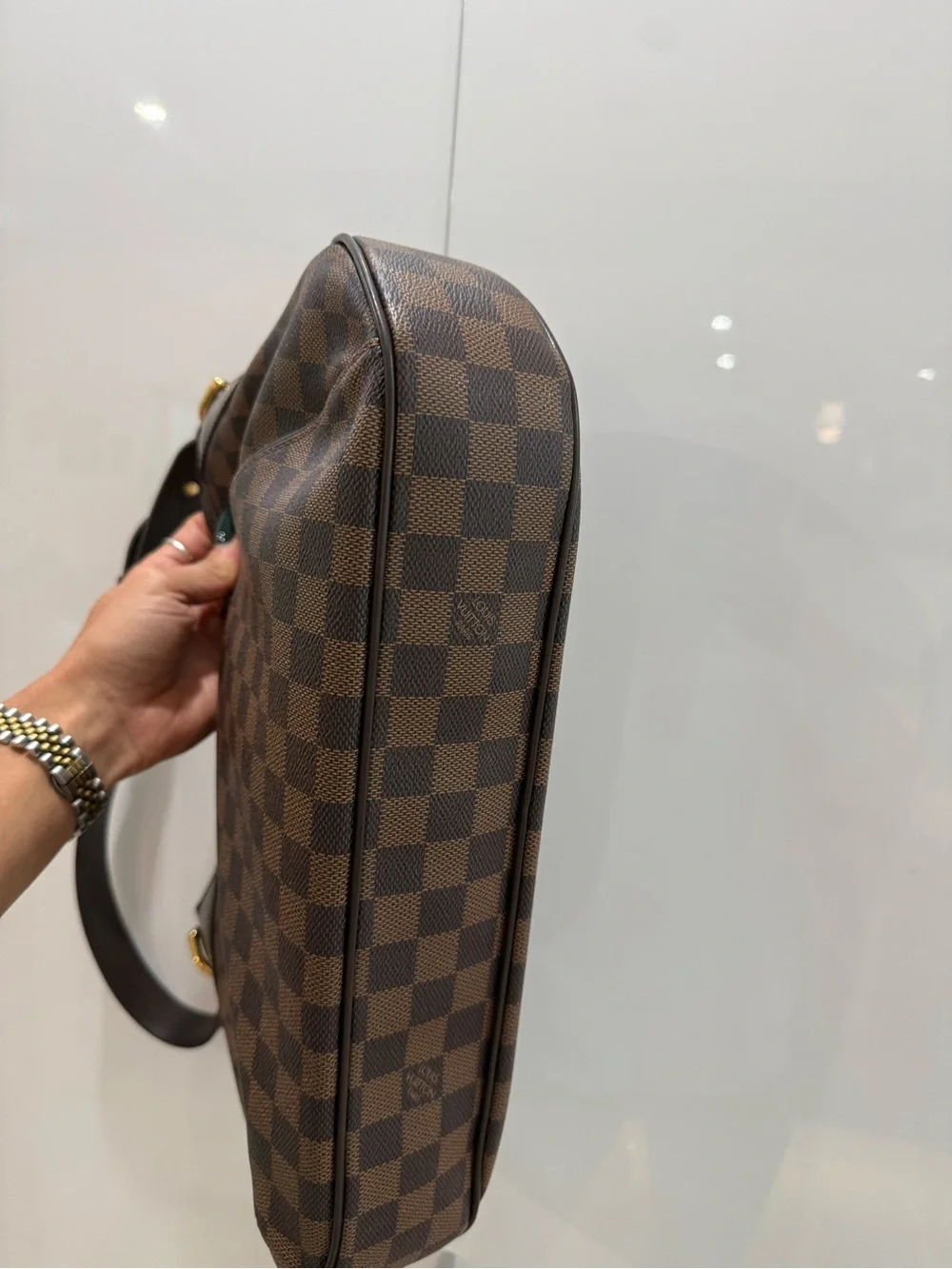 LV Thames N48181 Damier Ebene Brown Check Shoulder Bag discontinued excellent